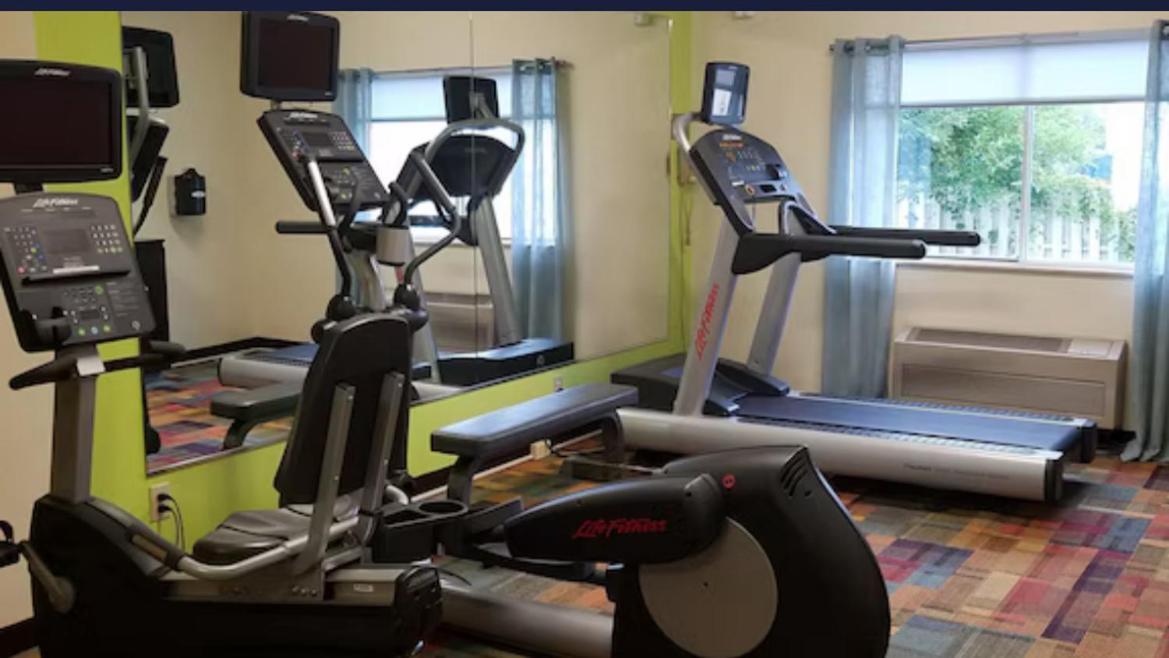 Americinn By Wyndham Moline Airport Quad Cities Екстериор снимка